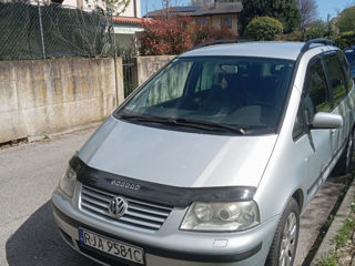 Volkswagen Sharan foto 2