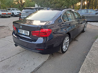 BMW 3 Series foto 5