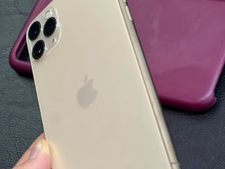 Iphone 11 Pro Max 64gb Gold foto 2