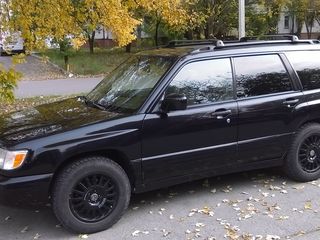 Subaru Forester foto 2