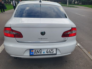 Skoda Superb foto 4