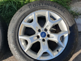 Ford 235/55 R17 Continental foto 5