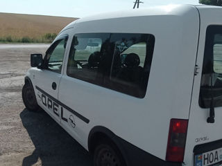 Opel Combo foto 2