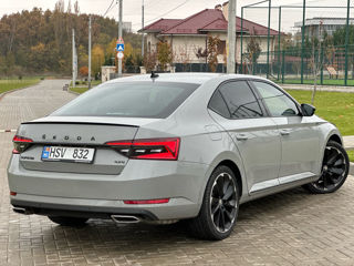 Skoda Superb foto 4