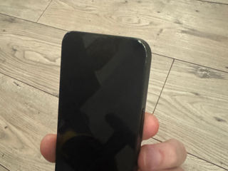 iPhone 13 128GB foto 2