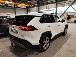 Toyota Rav 4 foto 3