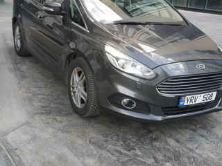 Ford S-Max foto 5