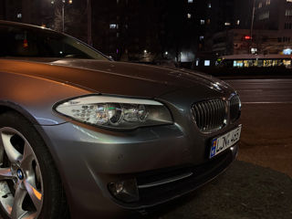 BMW 5 Series foto 10