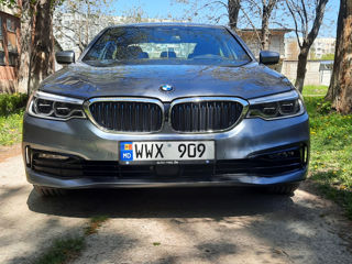 BMW 5 Series foto 1