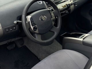 Toyota Prius foto 6