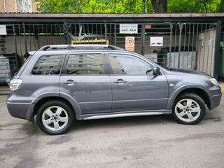 Mitsubishi Outlander foto 6