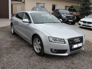 Audi A5 foto 1