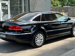 Volkswagen Phaeton foto 10