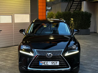 Lexus NX Series foto 2