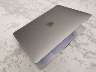 MacBook Pro 2017 Dual - Intel Core i5