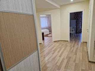 Apartament cu 1 cameră, 62 m², Centru, Chișinău foto 2