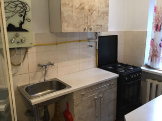 Apartament cu 2 camere, 44 m², 6 cartier, Bălți foto 2