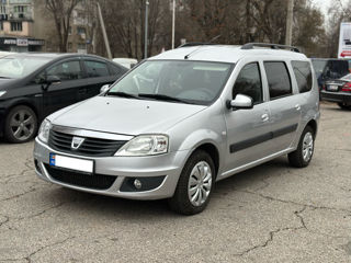 Dacia Logan foto 2