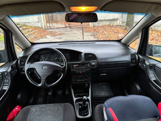 Opel Zafira foto 9