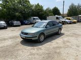 Volkswagen Passat foto 3