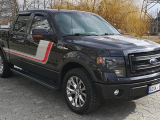 Ford F-150 foto 1