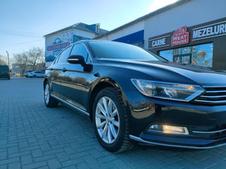 Volkswagen Passat foto 2