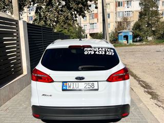 Ford Focus foto 3