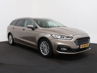 Ford Mondeo foto 2