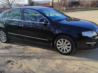 Volkswagen Passat foto 2