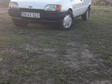 Ford Courier foto 2