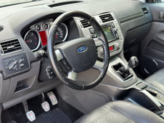 Ford Kuga foto 9