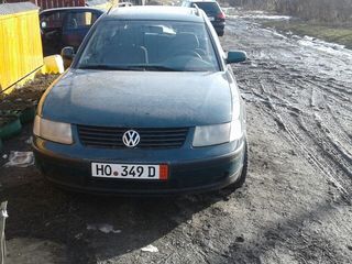 Volkswagen Passat foto 1