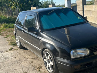 Volkswagen Golf foto 2