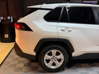 Toyota Rav 4 foto 8