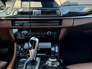 BMW 5 Series foto 3