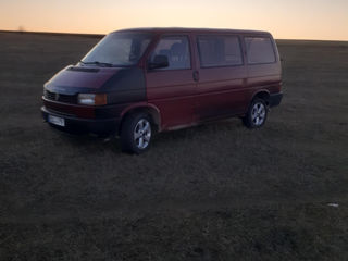 Volkswagen Transporter foto 2