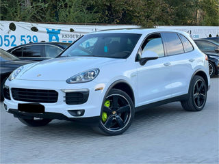 Porsche Cayenne foto 2