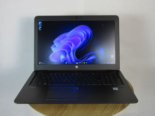 HP ZBook G3/Core i7 6500U/RAM 16GB/SSD 256gb/15.6' FullHD LED foto 2