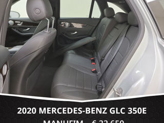 Mercedes GLC foto 9