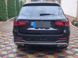 Mercedes GLC foto 5