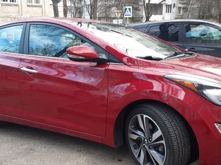 Hyundai Elantra foto 5