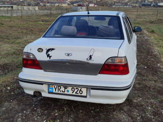 Daewoo Nexia foto 4