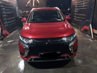 Mitsubishi Outlander foto 5