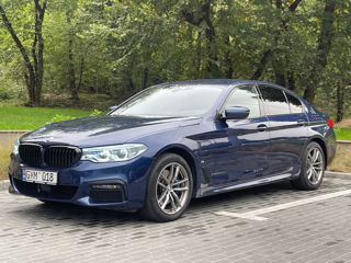 BMW 5 Series foto 1