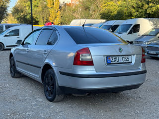 Skoda Octavia foto 4