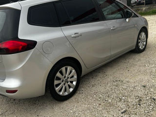 Opel Zafira foto 6