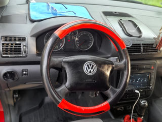 Volkswagen Sharan foto 8