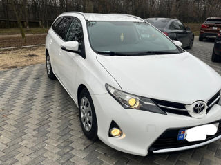 Toyota Auris foto 2