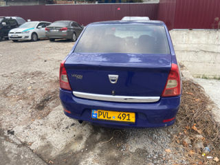 Dacia Logan foto 2