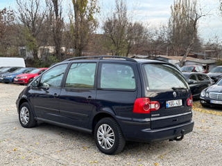 Volkswagen Sharan foto 4